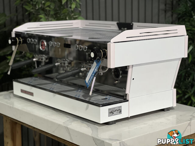 LA MARZOCCO LINEA PB 3 GROUP BRAND NEW CUSTOM WHITE & PINK ESPRESSO COFFEE MACHINE CAFE COMMERCIAL