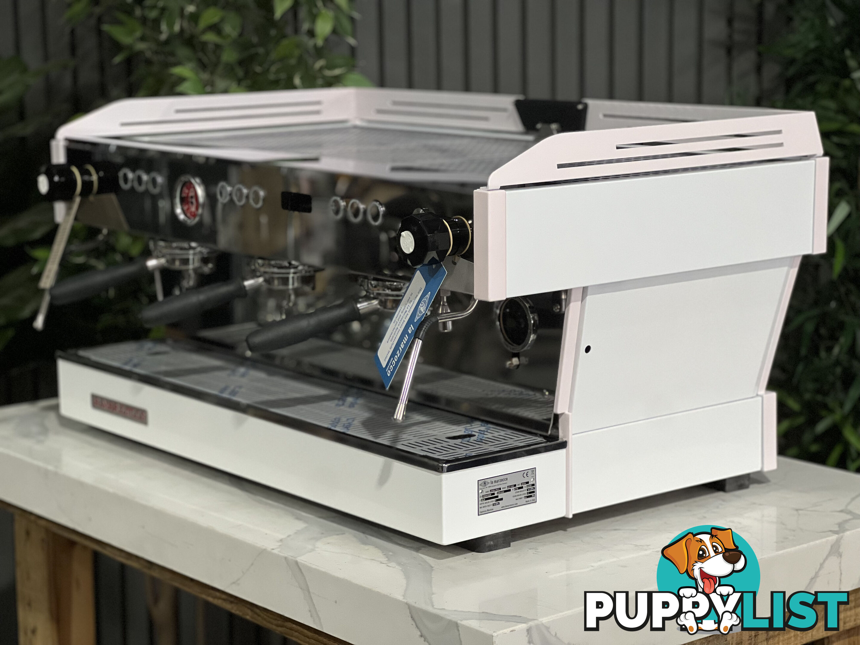 LA MARZOCCO LINEA PB 3 GROUP BRAND NEW CUSTOM WHITE & PINK ESPRESSO COFFEE MACHINE CAFE COMMERCIAL