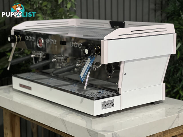 LA MARZOCCO LINEA PB 3 GROUP BRAND NEW CUSTOM WHITE & PINK ESPRESSO COFFEE MACHINE CAFE COMMERCIAL