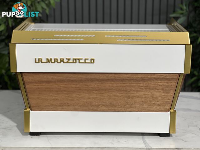 LA MARZOCCO LINEA PB 2 GROUP WHITE & GOLD ESPRESSO COFFEE MACHINE W/ TIMBER CAFE COMMERCIAL