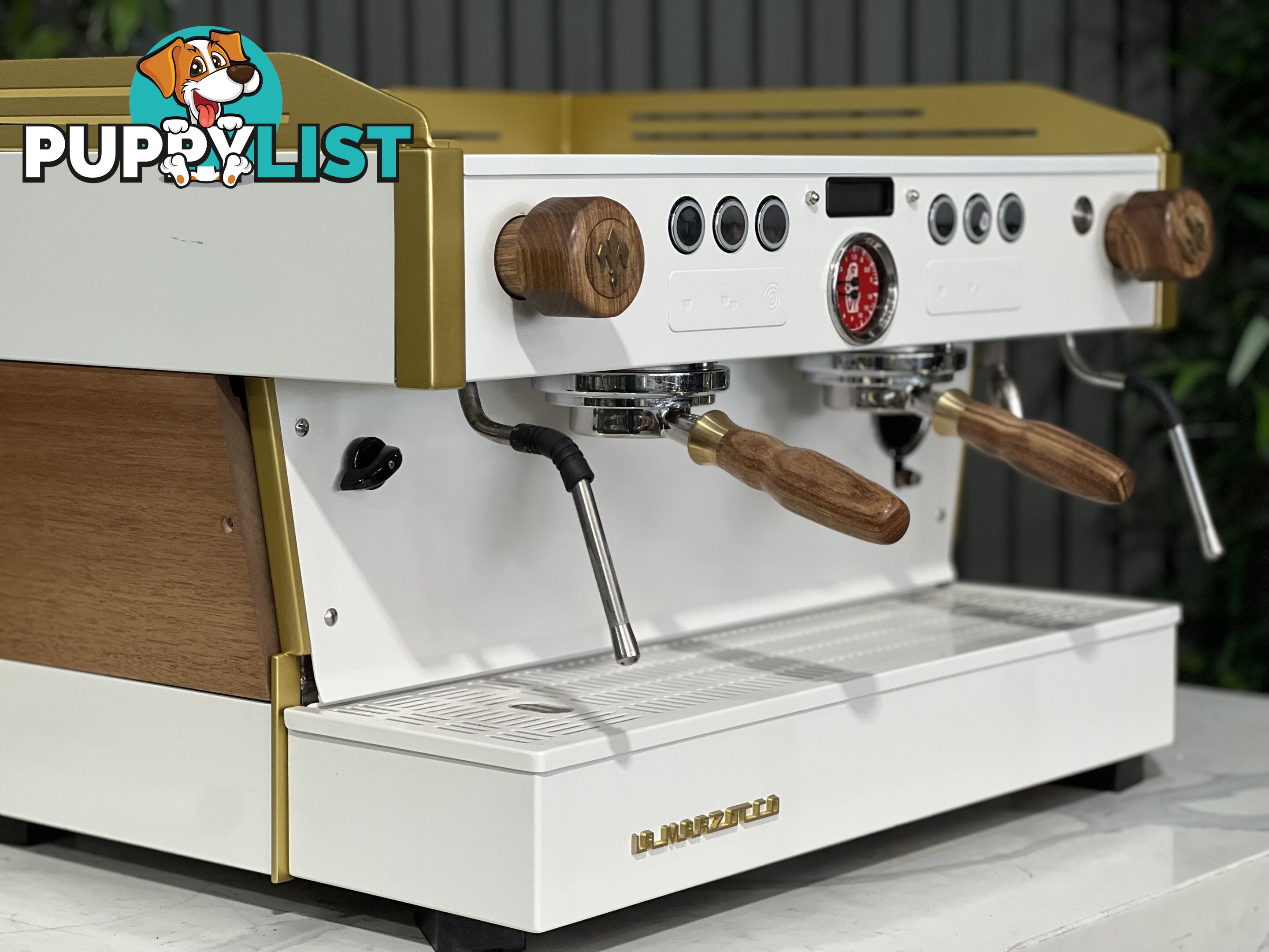 LA MARZOCCO LINEA PB 2 GROUP WHITE & GOLD ESPRESSO COFFEE MACHINE W/ TIMBER CAFE COMMERCIAL