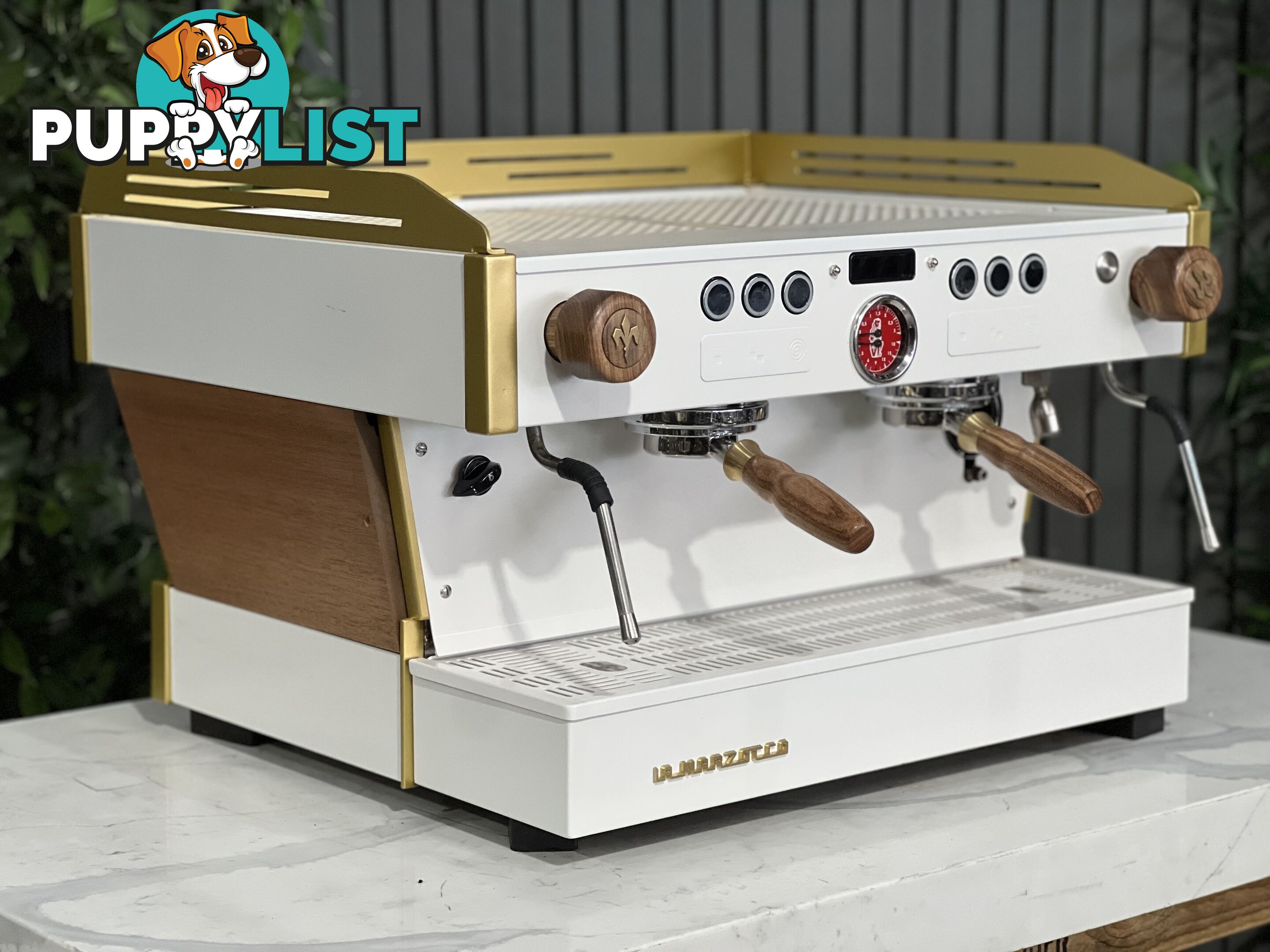 LA MARZOCCO LINEA PB 2 GROUP WHITE & GOLD ESPRESSO COFFEE MACHINE W/ TIMBER CAFE COMMERCIAL