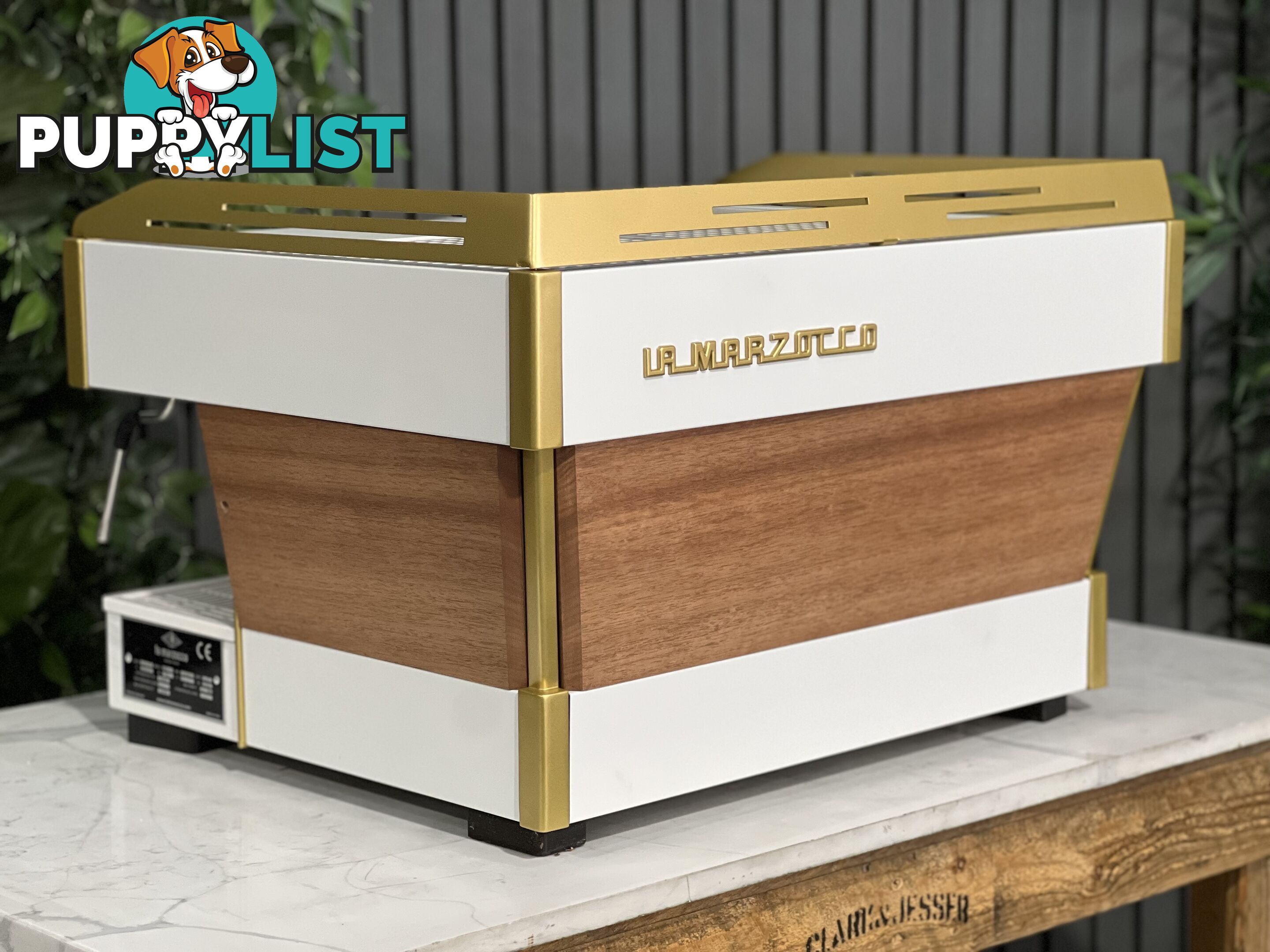 LA MARZOCCO LINEA PB 2 GROUP WHITE & GOLD ESPRESSO COFFEE MACHINE W/ TIMBER CAFE COMMERCIAL