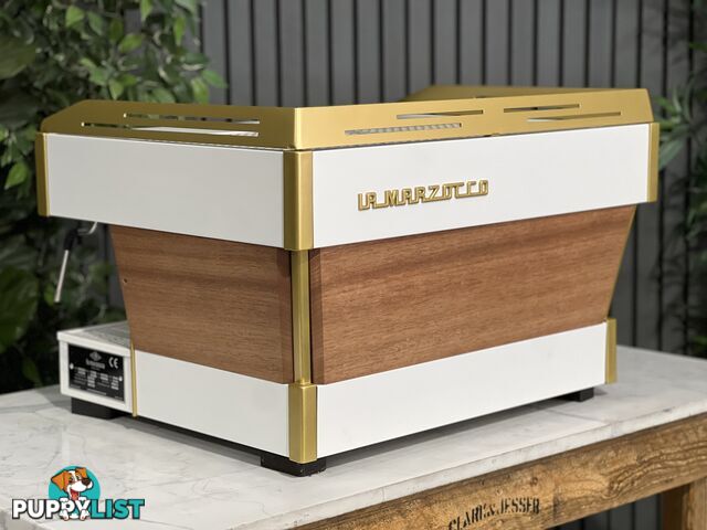 LA MARZOCCO LINEA PB 2 GROUP WHITE & GOLD ESPRESSO COFFEE MACHINE W/ TIMBER CAFE COMMERCIAL