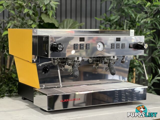 LA MARZOCCO LINEA CLASSIC S AV 2 GROUP ESPRESSO COFFEE MACHINE CANARY YELLOW - NEW CAFE COMMERCIAL