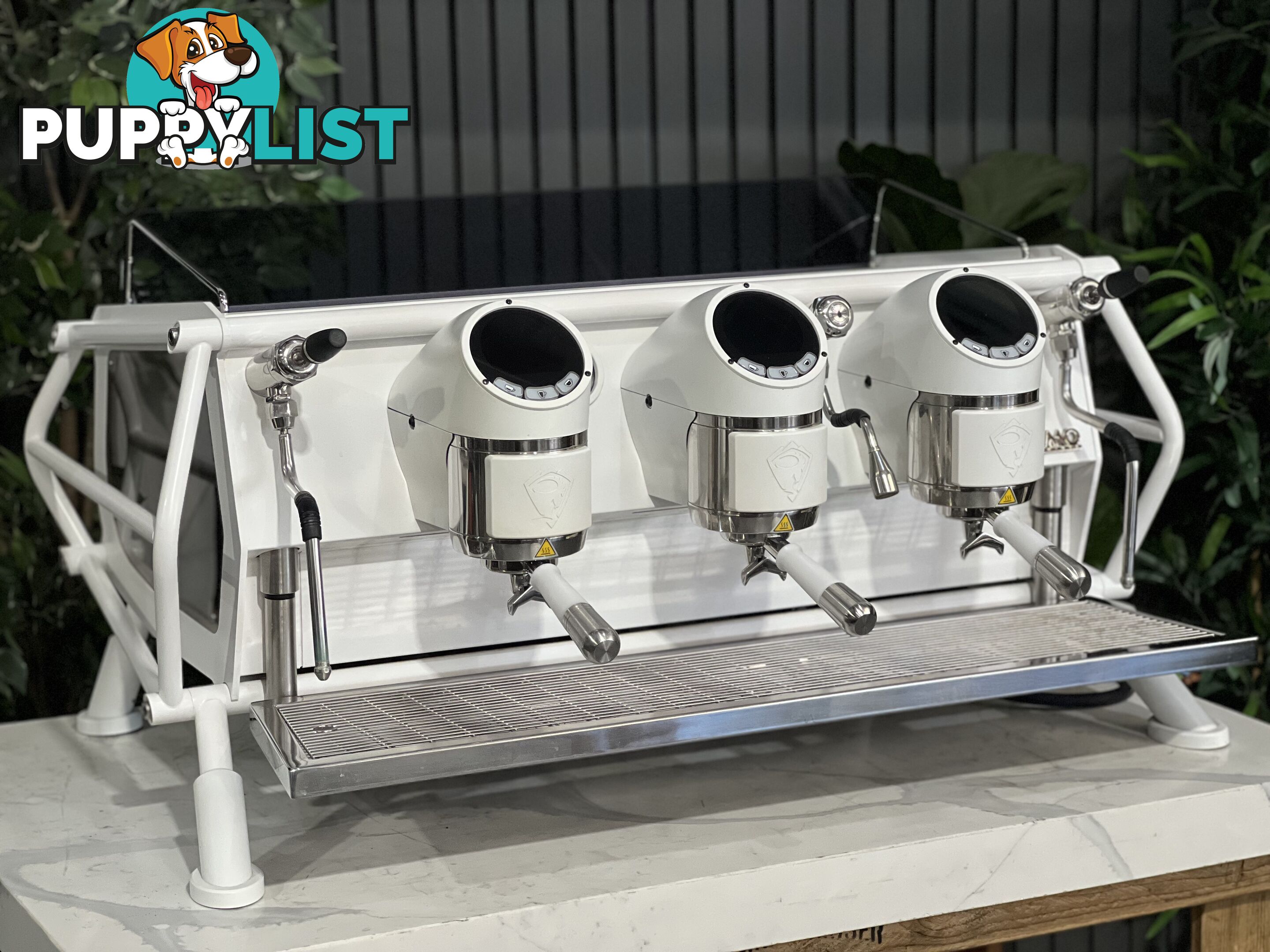 SAN REMO CAFE RACER 3 GRP WHITE/NAKED ESPRESSO COFFEE MACHINE W. WHITE & SILVER PESADO HANDLES