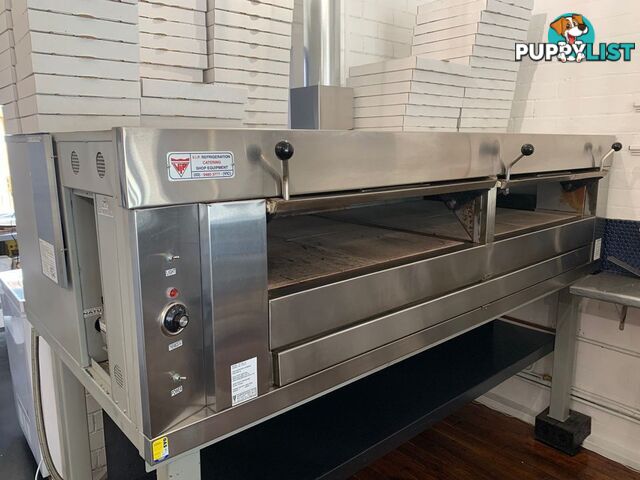 Stone deck pizza oven, gas pizza oven, commerical pizza oven. V.I.P