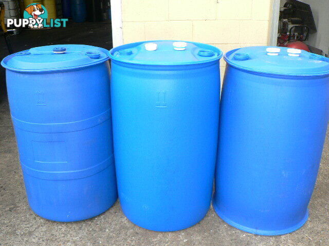 205L Plastic Drum Clean & Leak Tested ~ As good as new