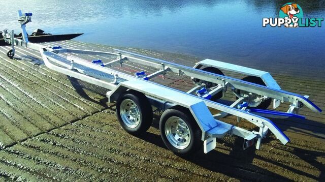 GAL BOAT TRAILER SUITS UP TO A 6.7 mt ALUMINIUM HULL TANDEM AXLE TARE 430 kg ATM 1999 kg BRAKED 