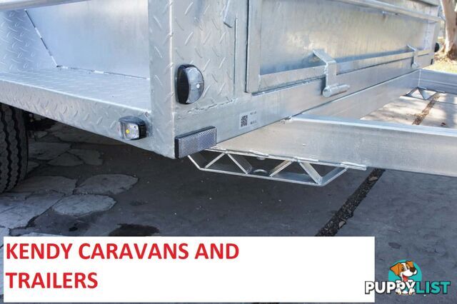 10 x 6 tandem axle (braked) hot dipped galvanised H/duty box trailer with 900 mm cage