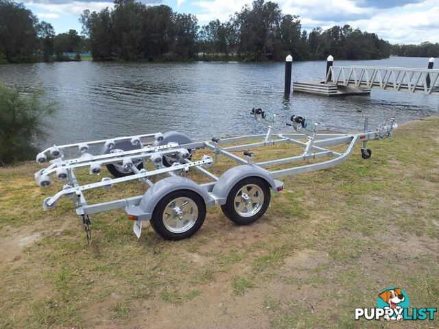 DOUBLE JET SKI TRAILER TANDEM AXLE TO SUIT 2 JET SKI'S FULLY GALVANISED CHASSIS 