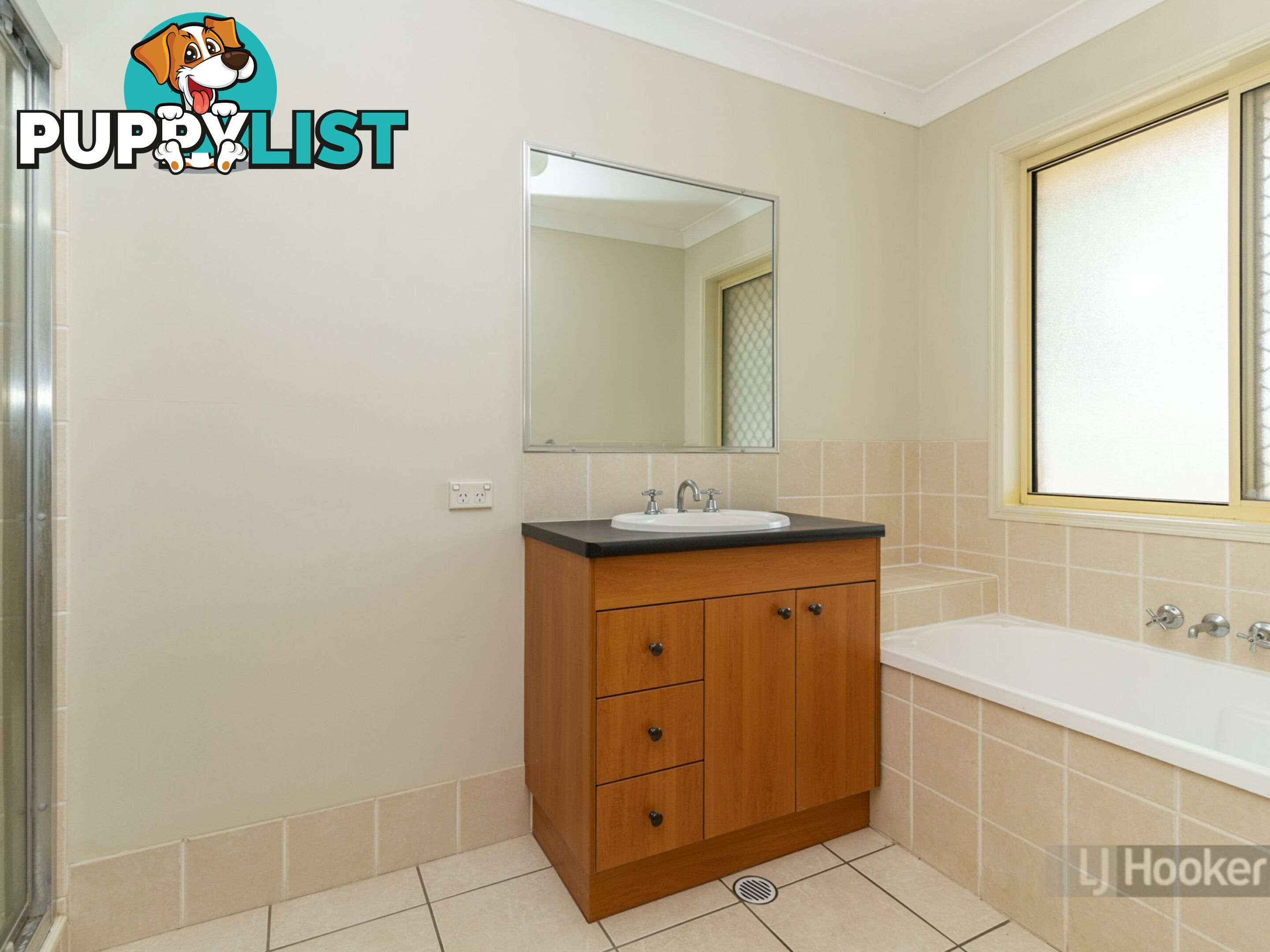 9 Taylor Place FOREST LAKE QLD 4078