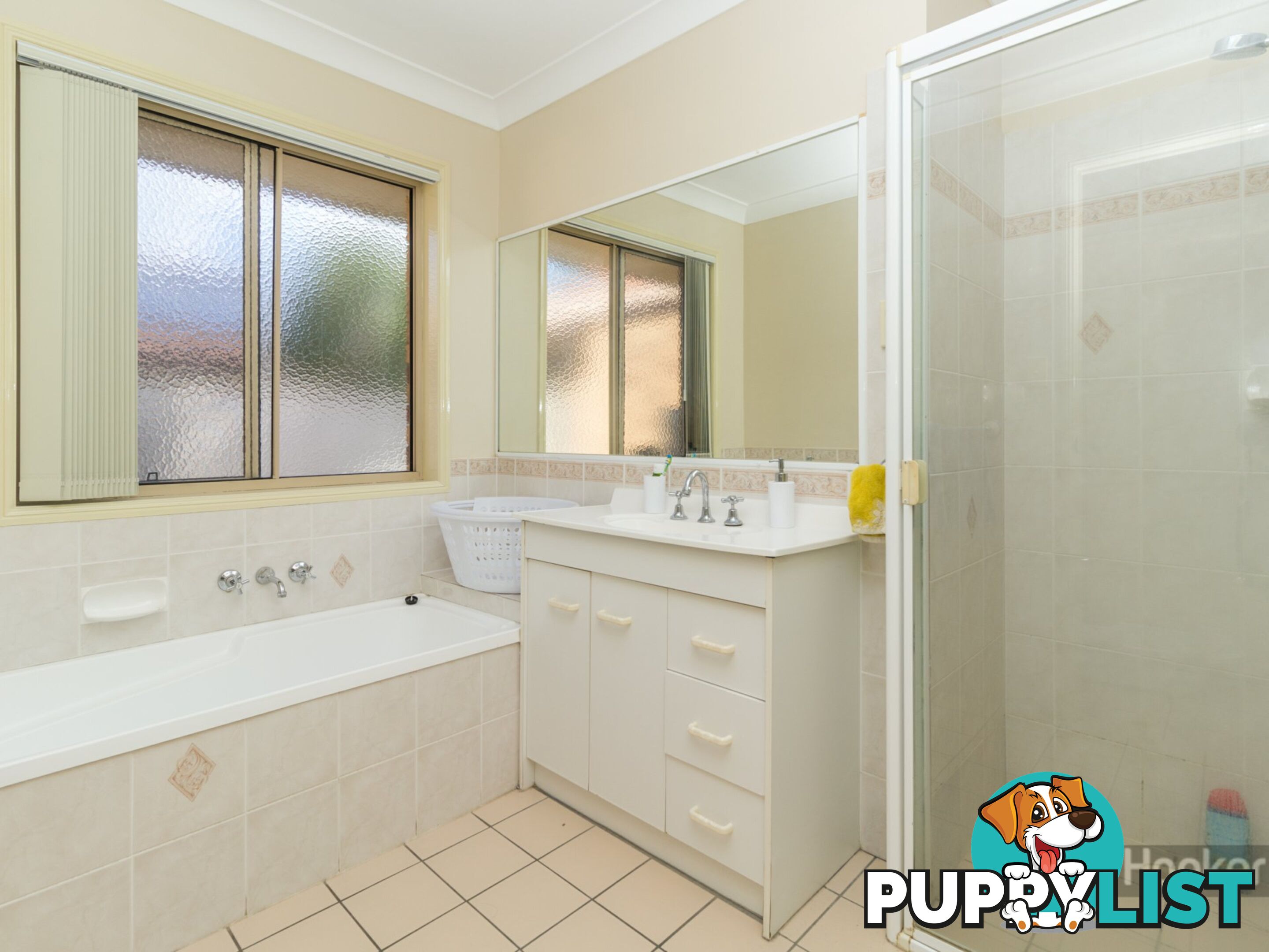 46 Glasshouse Crescent FOREST LAKE QLD 4078