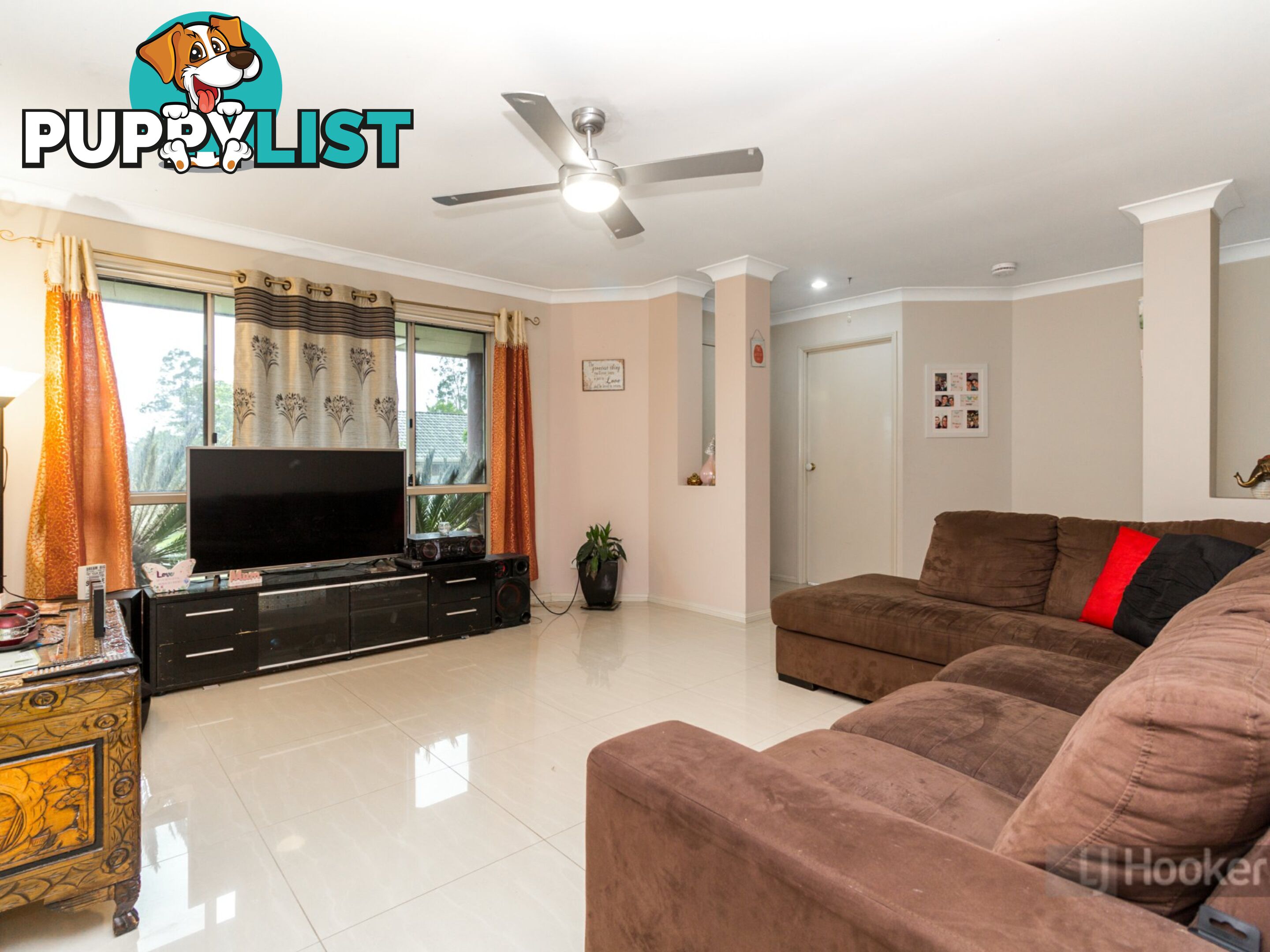 22 Hyde Place FOREST LAKE QLD 4078