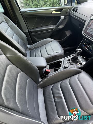 2021 Volkswagen Tiguan R-LINE SUV Automatic