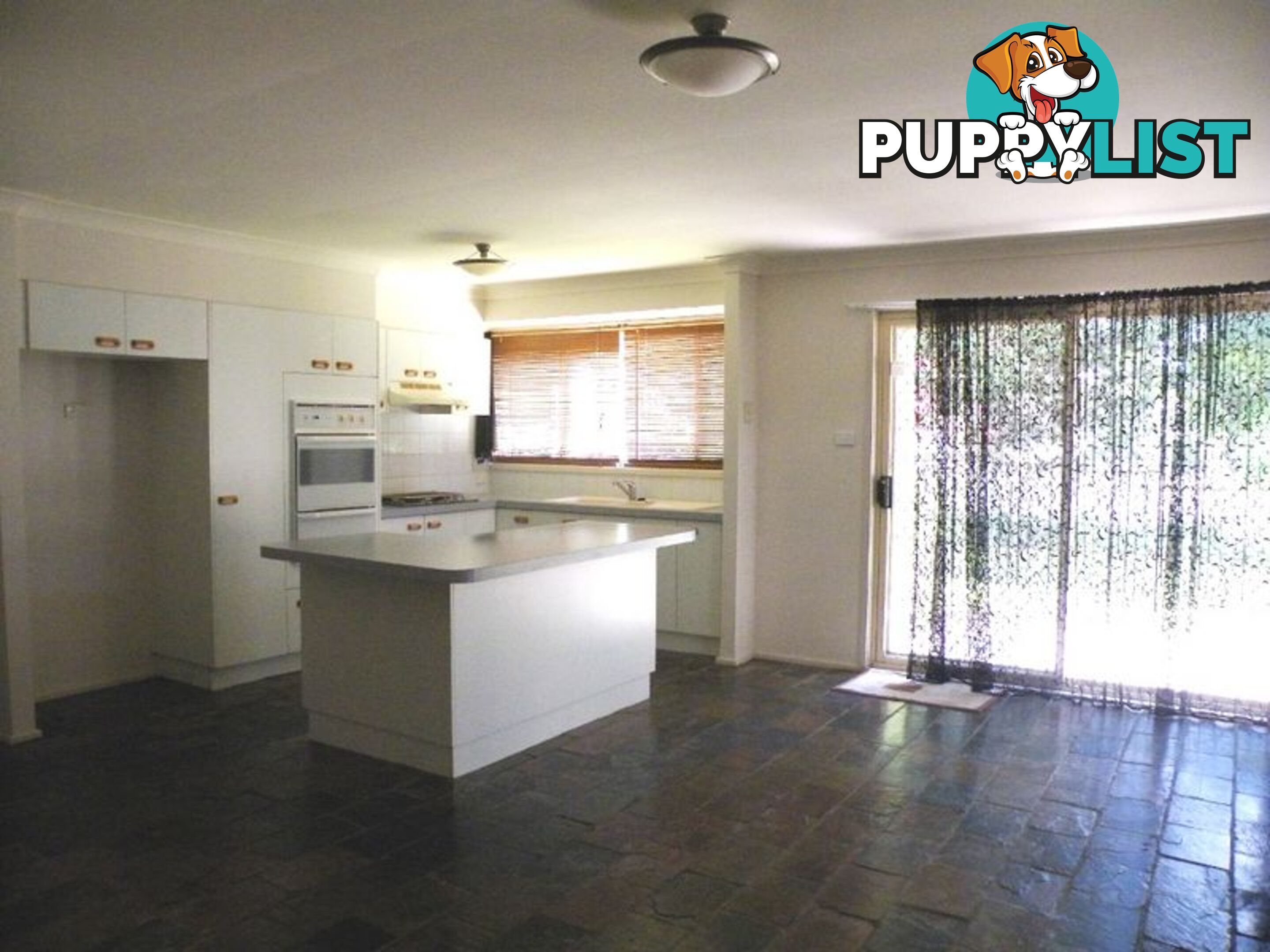 22 Station Street THIRLMERE NSW 2572