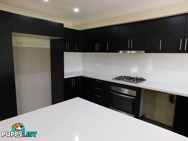 27 Park Avenue TAHMOOR NSW 2573