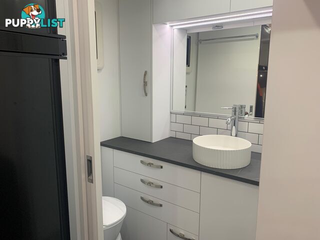 2025 DONWAY VINCENT 18' CD CARAVAN