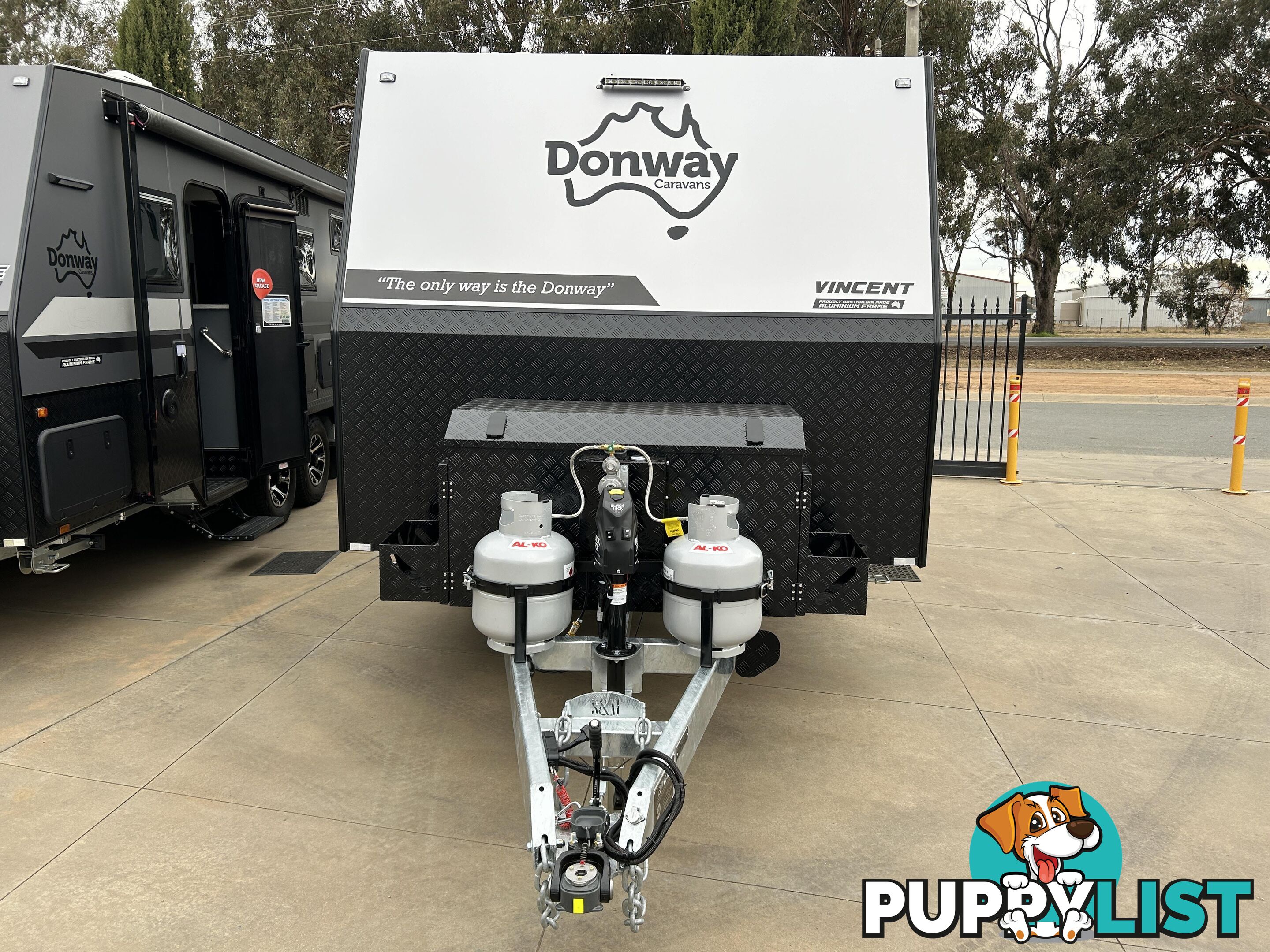 2025 DONWAY VINCENT 18' CD CARAVAN