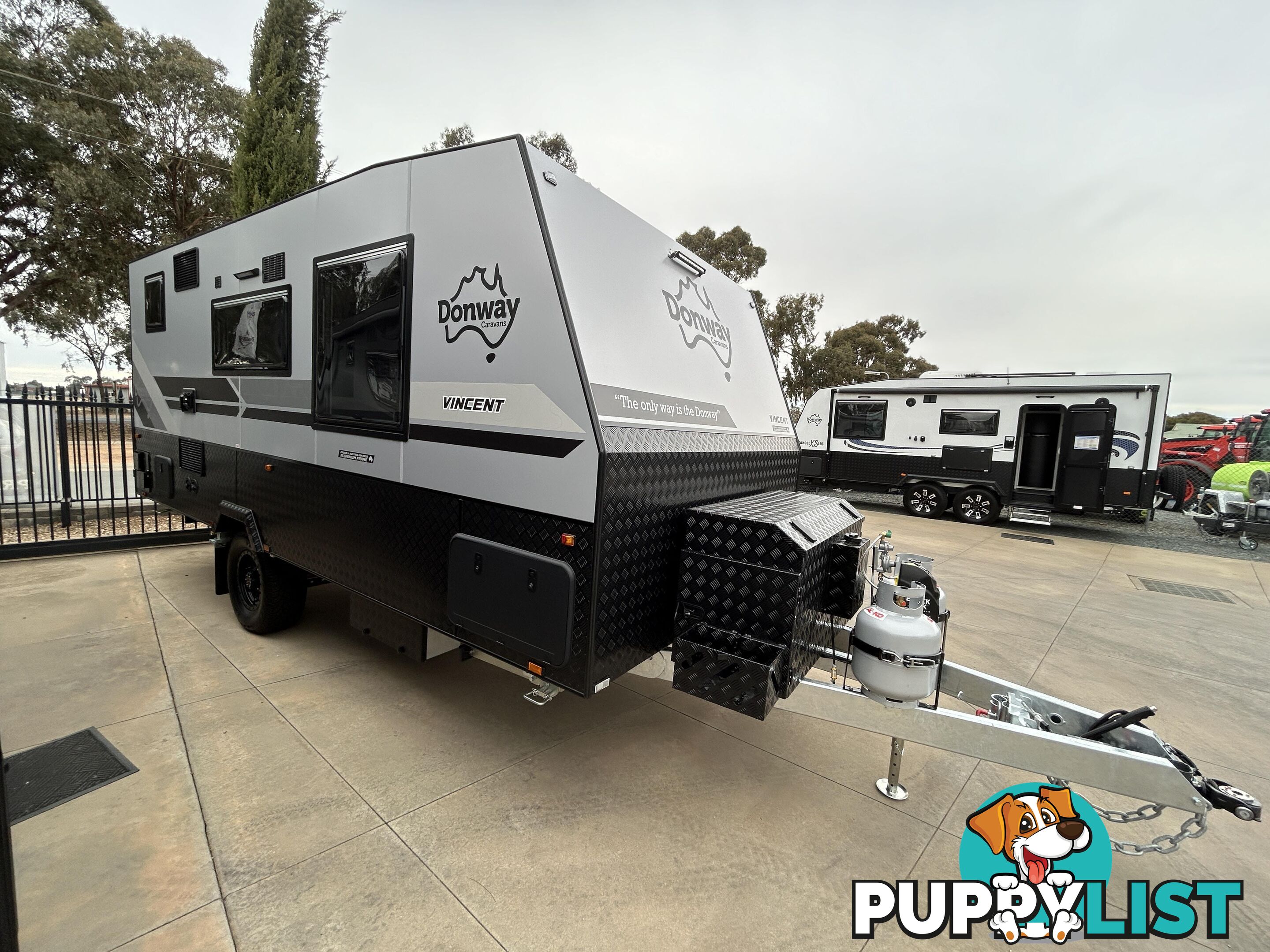 2025 DONWAY VINCENT 18' CD CARAVAN