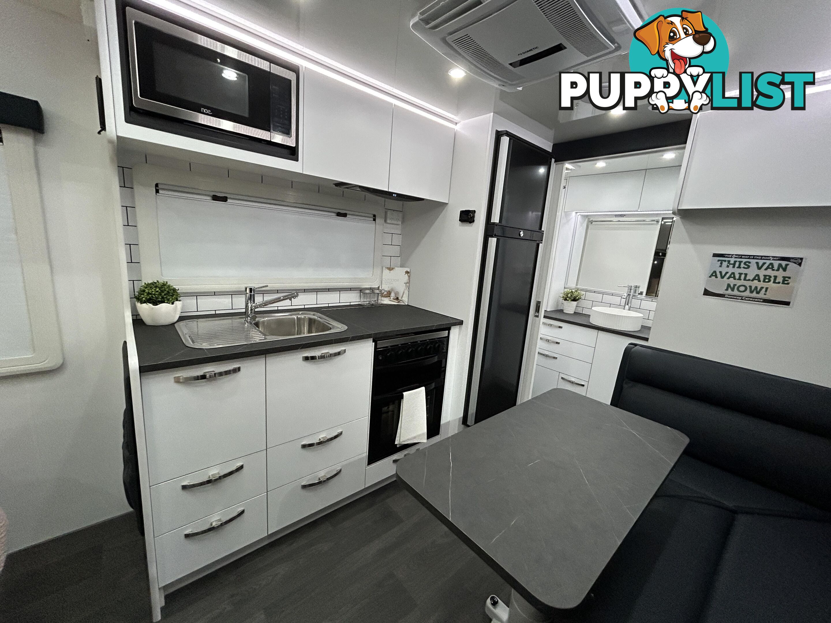2025 DONWAY VINCENT 18' CD CARAVAN