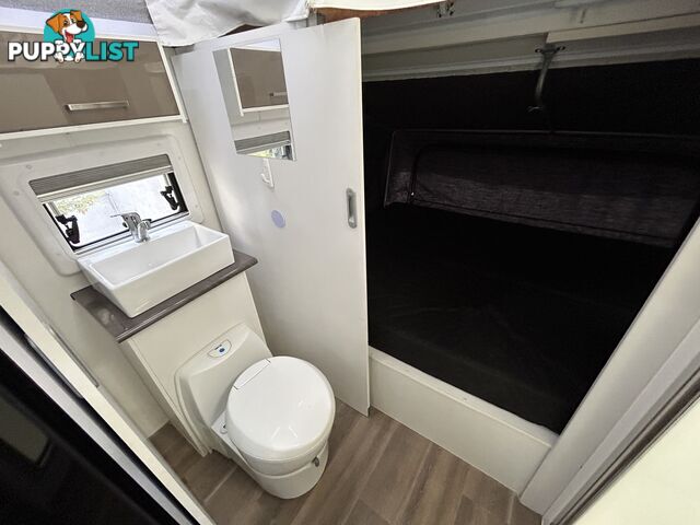 2017 TITAN BLACK HAWK 17Â6 CD POP TOP CARAVAN