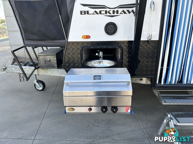 2017 TITAN BLACK HAWK 17Â6 CD POP TOP CARAVAN