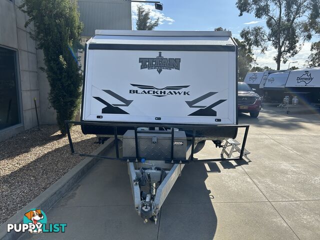 2017 TITAN BLACK HAWK 17Â6 CD POP TOP CARAVAN