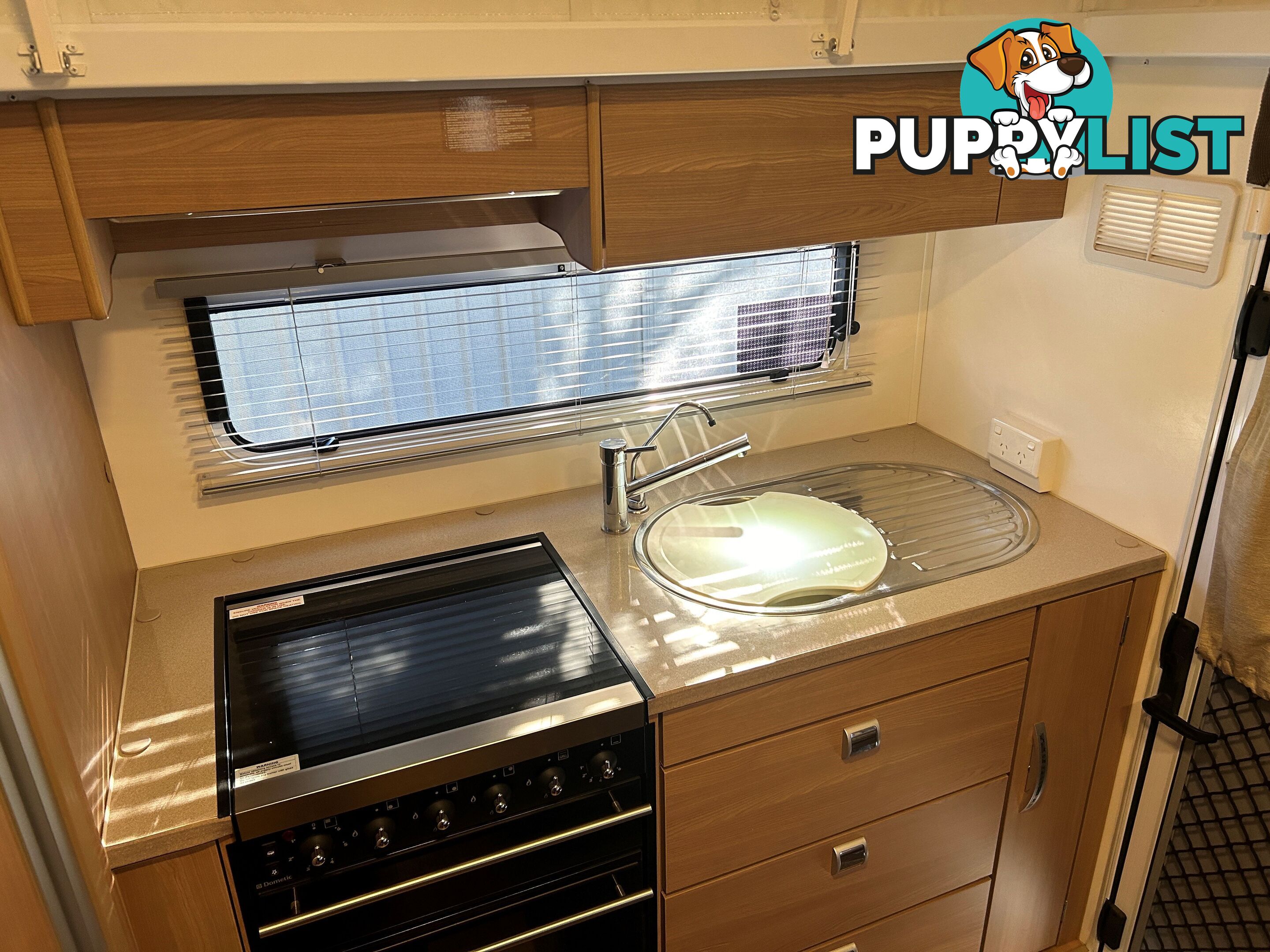 2013 JAYCO STERLING 18Â6 RD POP TOP CARAVAN