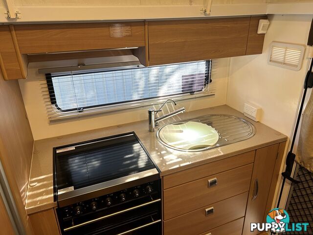 2013 JAYCO STERLING 18Â6 RD POP TOP CARAVAN