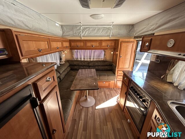 2011 MAJESTIC KNIGHT 19'6 RD POP TOP CARAVAN