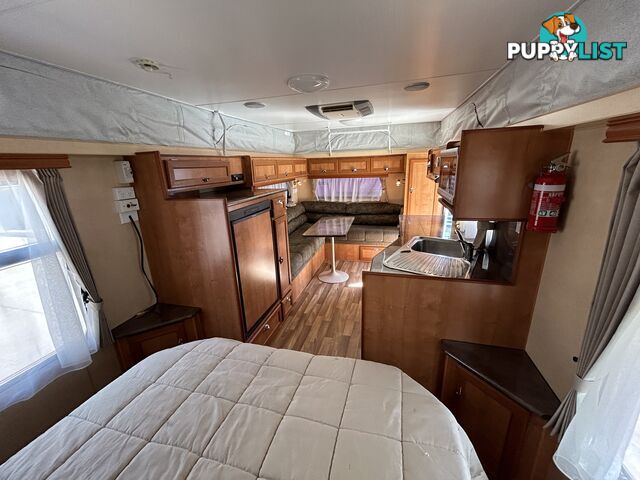 2011 MAJESTIC KNIGHT 19'6 RD POP TOP CARAVAN