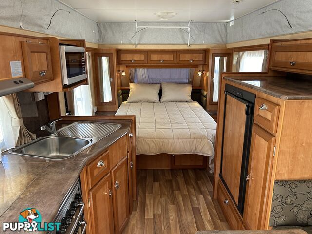 2011 MAJESTIC KNIGHT 19'6 RD POP TOP CARAVAN