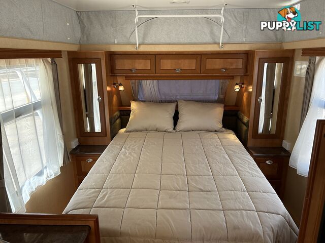 2011 MAJESTIC KNIGHT 19'6 RD POP TOP CARAVAN