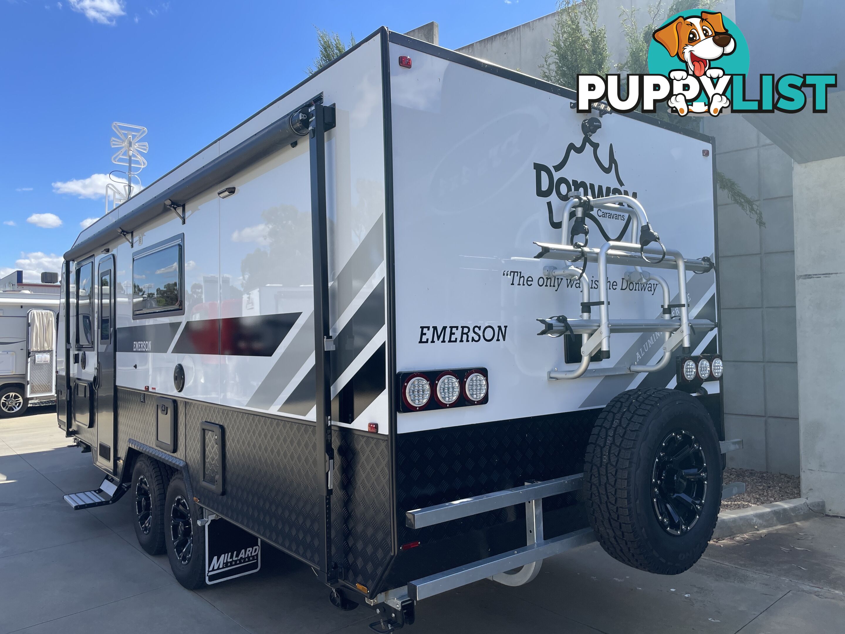 2023 DONWAY EMERSON 22' CD DOUBLE BUNK CARAVAN
