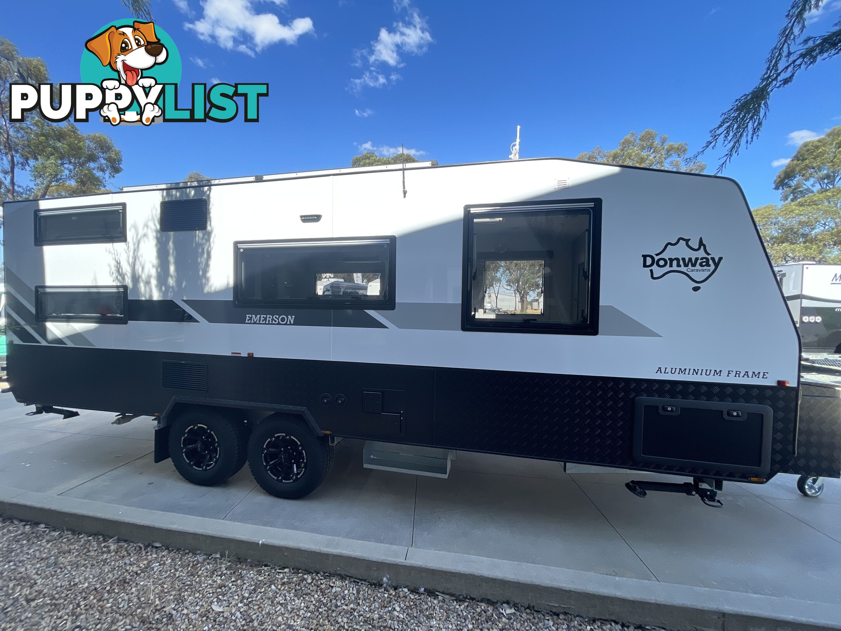 2023 DONWAY EMERSON 22' CD DOUBLE BUNK CARAVAN
