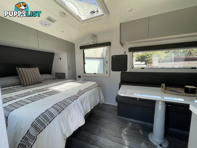 2023 DONWAY EMERSON 22' CD DOUBLE BUNK CARAVAN