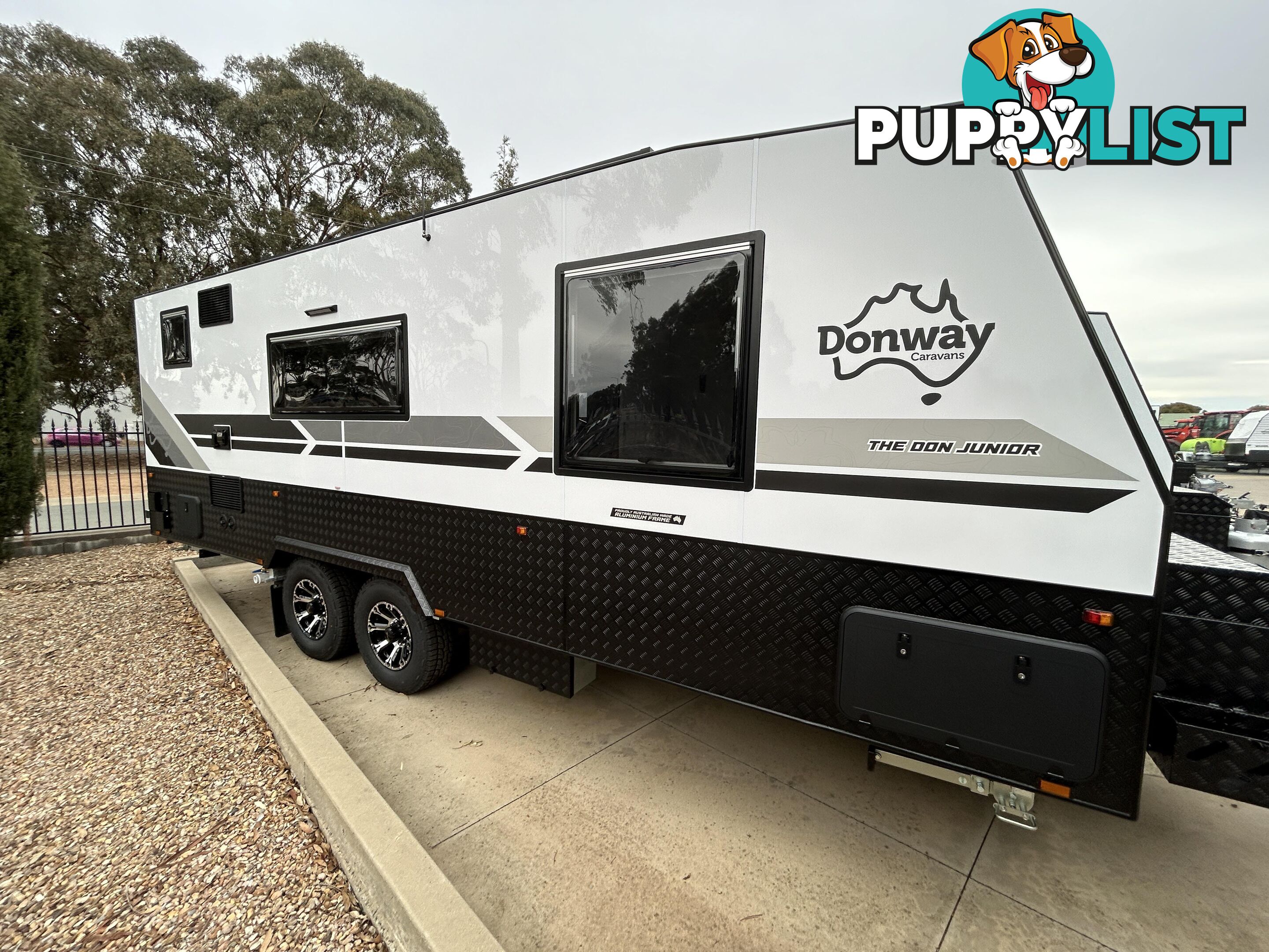 2025 DONWAY THE DON JR 22′ RD CARAVAN
