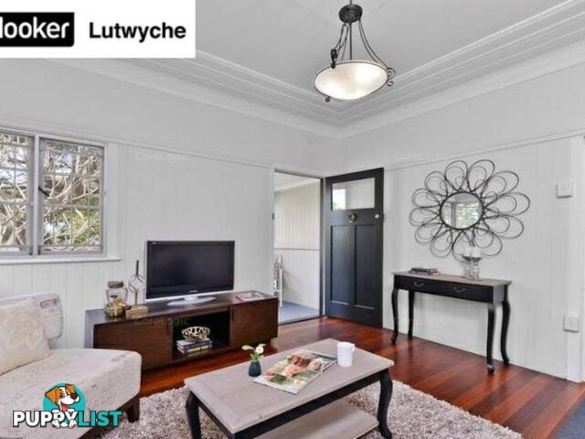 50 Jackson Street HAMILTON QLD 4007