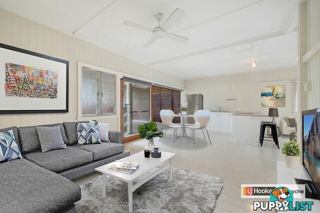 6 Wolsey Street SANDGATE QLD 4017