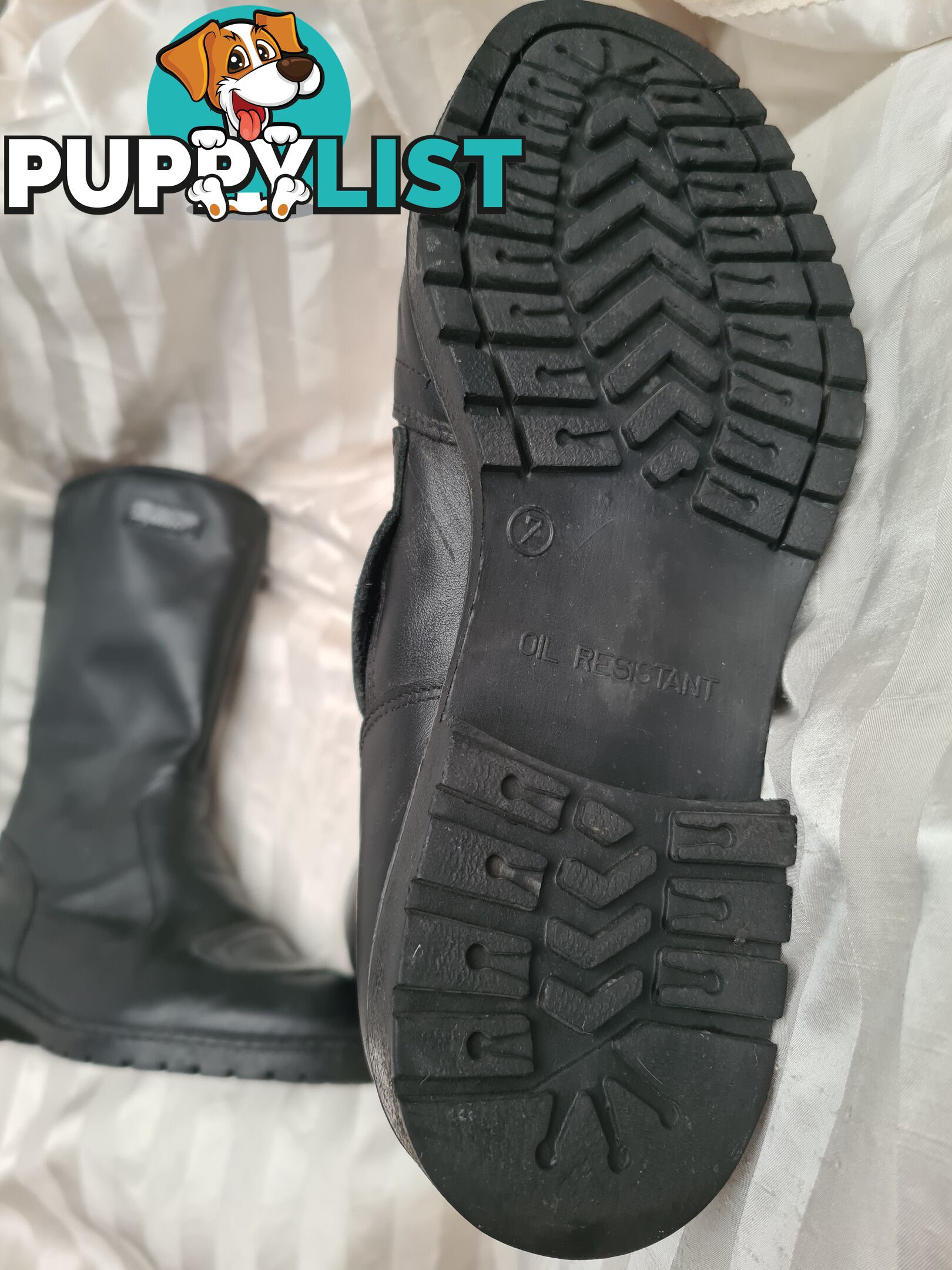 MOTORBIKE BOOTS , Spyder brand , full leather , size 7 as new