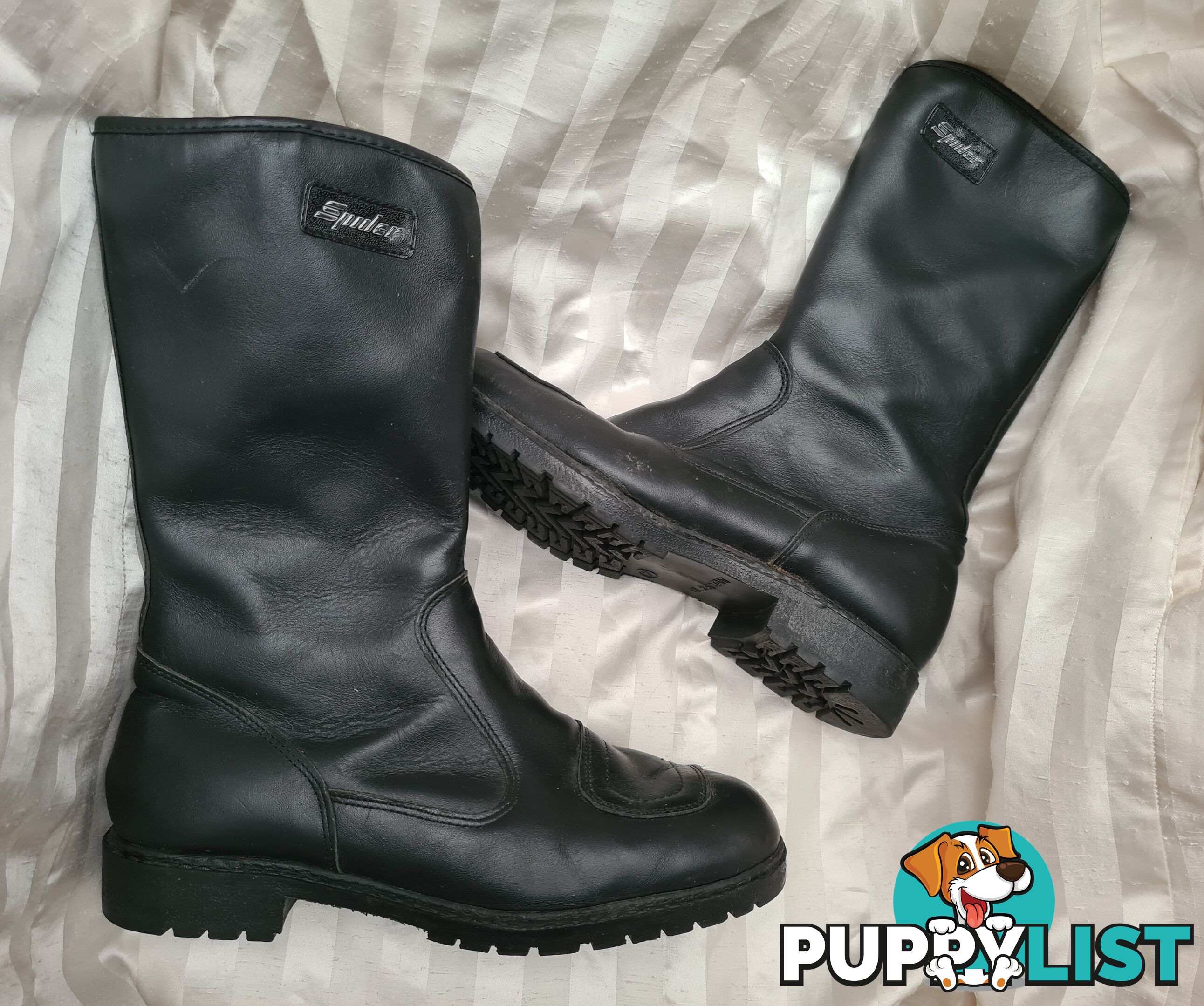 MOTORBIKE BOOTS , Spyder brand , full leather , size 7 as new