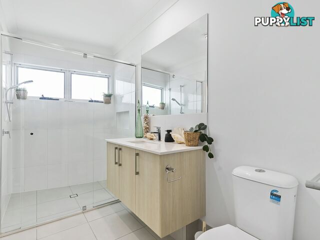 62/2 Spinnaker Drive SANDSTONE POINT QLD 4511