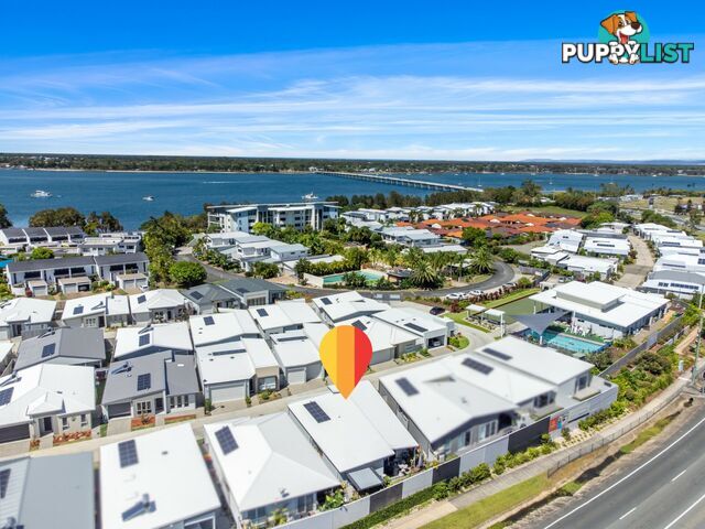 62/2 Spinnaker Drive SANDSTONE POINT QLD 4511