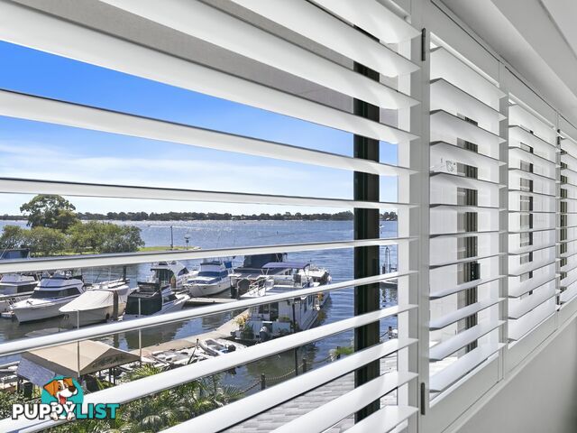 2/9-11 Spinnaker Drive SANDSTONE POINT QLD 4511