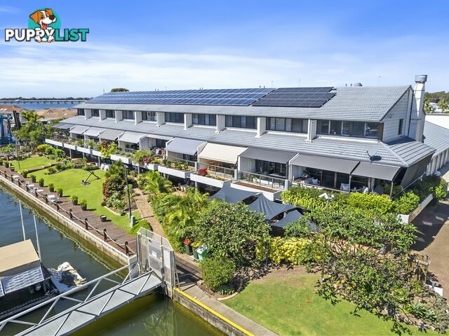 2/9-11 Spinnaker Drive SANDSTONE POINT QLD 4511