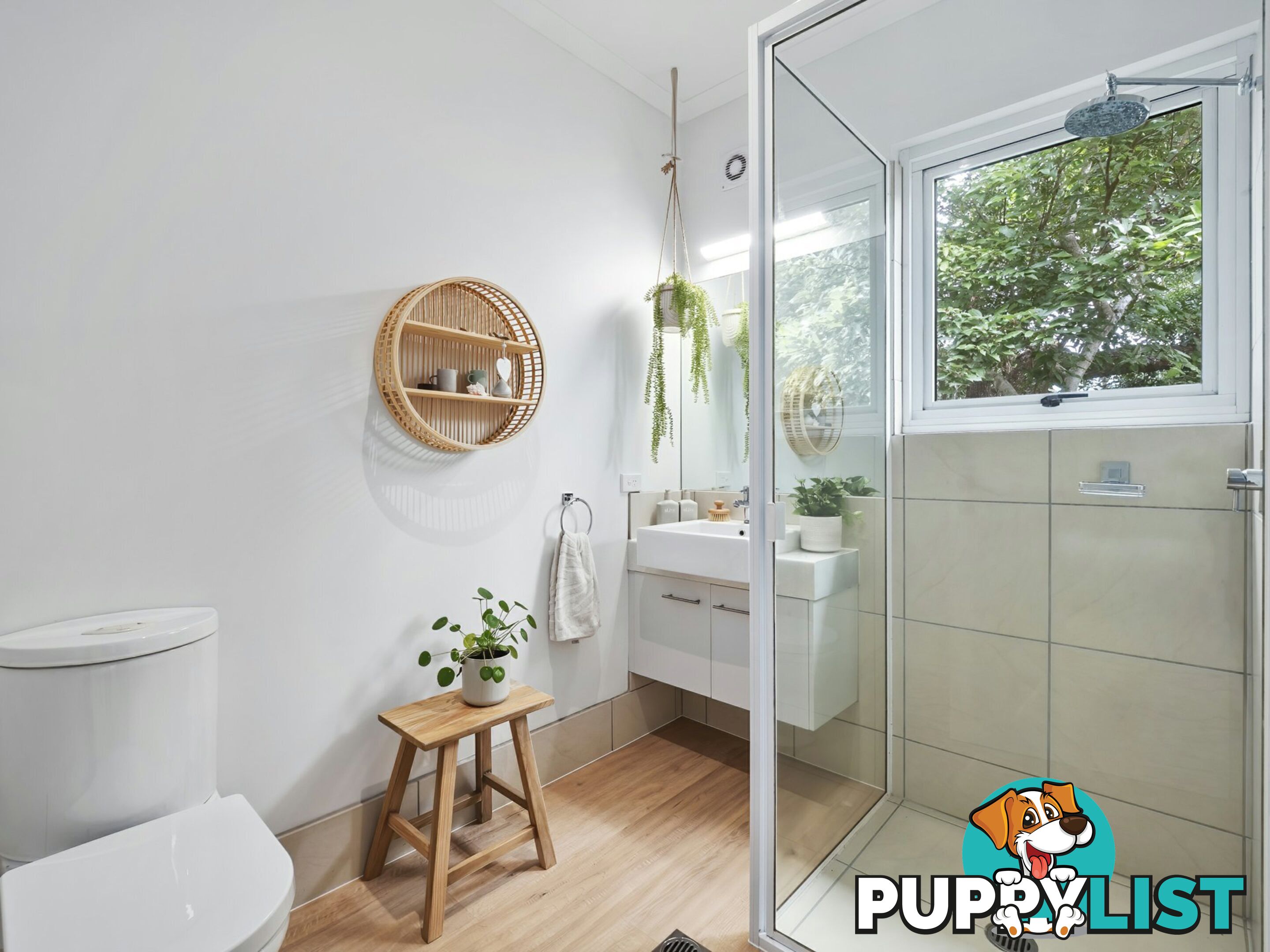 15 Dowsett Close YORKEYS KNOB QLD 4878