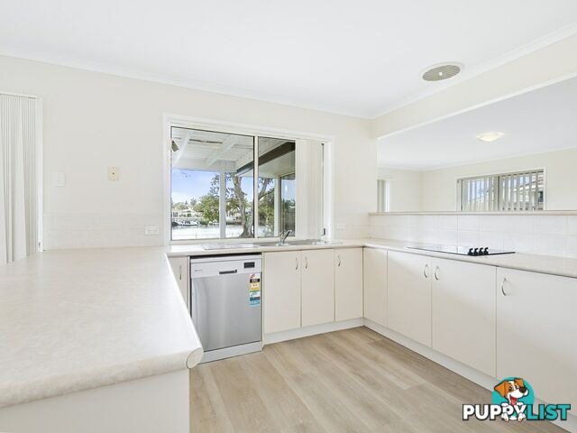 18 Pacific Drive BANKSIA BEACH QLD 4507