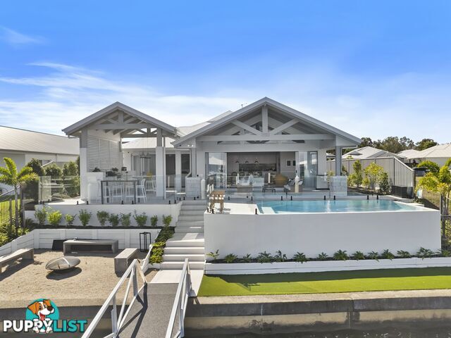 156 Cosmos Avenue BANKSIA BEACH QLD 4507