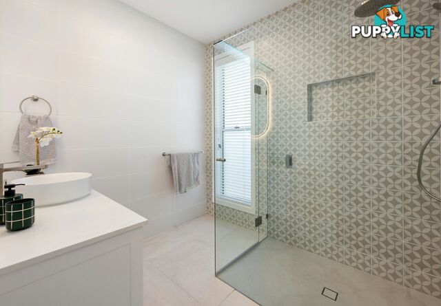 156 Cosmos Avenue BANKSIA BEACH QLD 4507